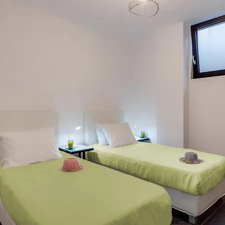 Villa Tropicana By